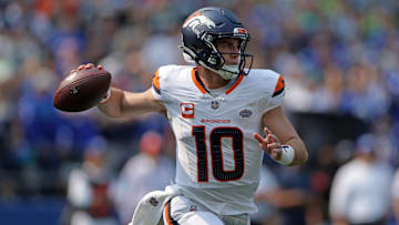 Denver Broncos v Seattle Seahawks