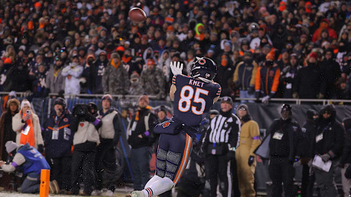 Cole Kmet saved the Bears Super Bowl hopes late in the game vs the Rams, ultimately being on the receiving end of one of the greatest plays in NFL playoff history.