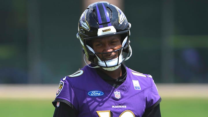 The Baltimore Ravens are facing an unprecedented locker room rebellion, and it all revolves around one man: superstar DeAndre Hopkins. A bombshell report reveals that the players have turned against their head coach, demanding that he play their new quarterback, believing he is the only hope to salvage a sinking season. The tension is palpable, the drama is real, and each loss is a stab in the team's faith in their coach. This isn't just football; it's a dramatic tale of power, betrayal, and a team on the brink of collapse. Get all the shocking details in our exclusive report.D