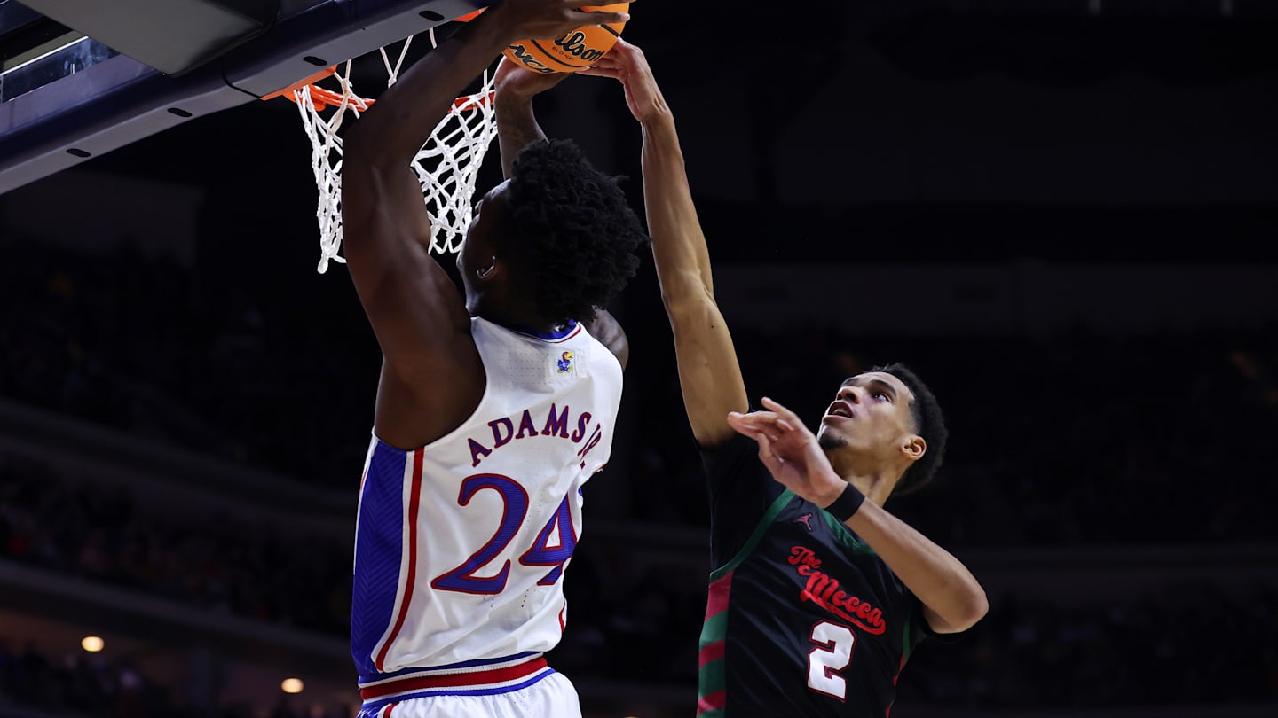 如何觀看霍華德·比森 (Howard Bison) 對陣堪薩斯松鷹隊 (Kansas Jayhawks) 的混戰：時間、電視、串流媒體
