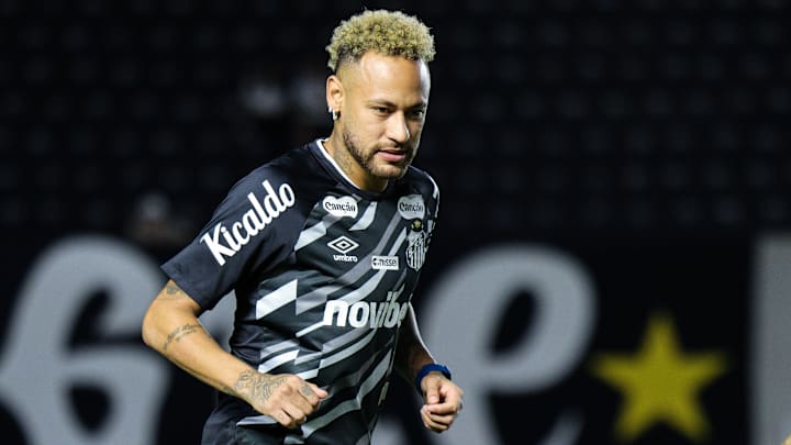 Neymar deve ir a campo contra o San Lorenzo