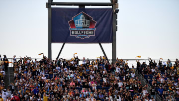 Dallas Cowboys v Pittsburgh Steelers