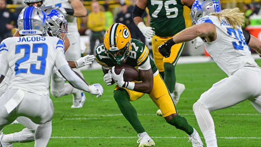 Green Bay Packers wide receiver Romeo Doubs (87) catches a pass against the Detroit LIons in 2023. | Benny Sieu-Imagn Images