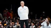 Tennessee Volunteers head men's basketball coach Rick Barnes has agreed to a lifetime contract with the university.
