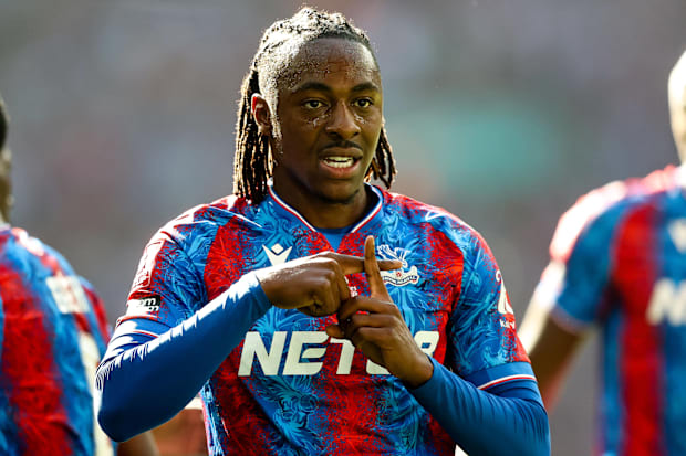 Crystal Palace star Eberechi Eze scores in FA Cup final.