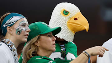 Philadelphia Eagles v Los Angeles Rams