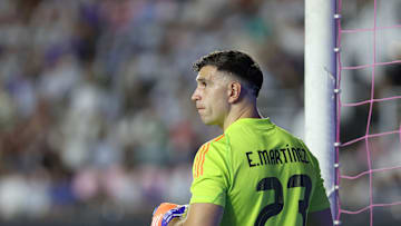 Might Emiliano Martínez be a possible upgrade in Inter Miami's goal?