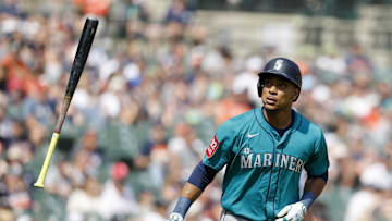 Seattle Mariners second baseman Jorge Polanco (7) hits a home run in the ninth inning against the Detroit Tigers at Comerica Park on July 13. 