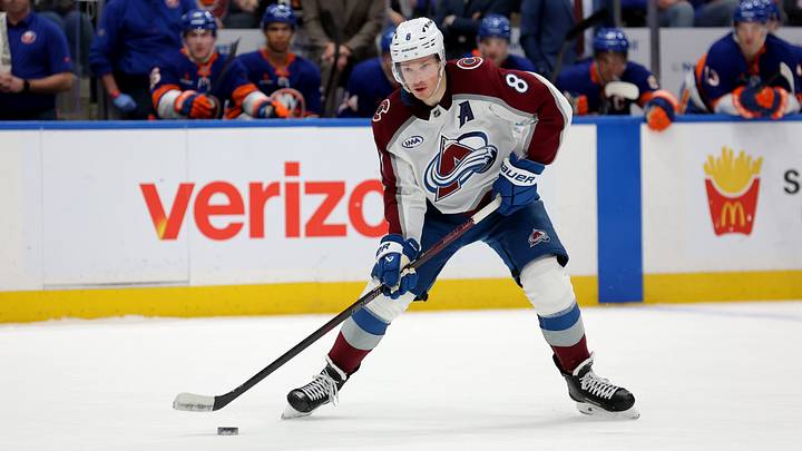 Jan 28, 2025; Elmont, New York, USA; Colorado Avalanche defenseman Cale Makar (8) skates with the puck against the New York Islanders during the third period at UBS Arena. Mandatory Credit: Brad Penner-Imagn Images Jan 28, 2025; Elmont, New York, USA; Colorado Avalanche defenseman Cale Makar (8) skates with the puck against the New York Islanders during the third period at UBS Arena. Mandatory Credit: Brad Penner-Imagn Images