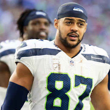 Dec 8, 2024; Glendale, Arizona, USA; Seattle Seahawks tight end Noah Fant (87) against the Arizona Cardinals at State Farm Stadium. Mandatory Credit: Mark J. Rebilas-Imagn Images