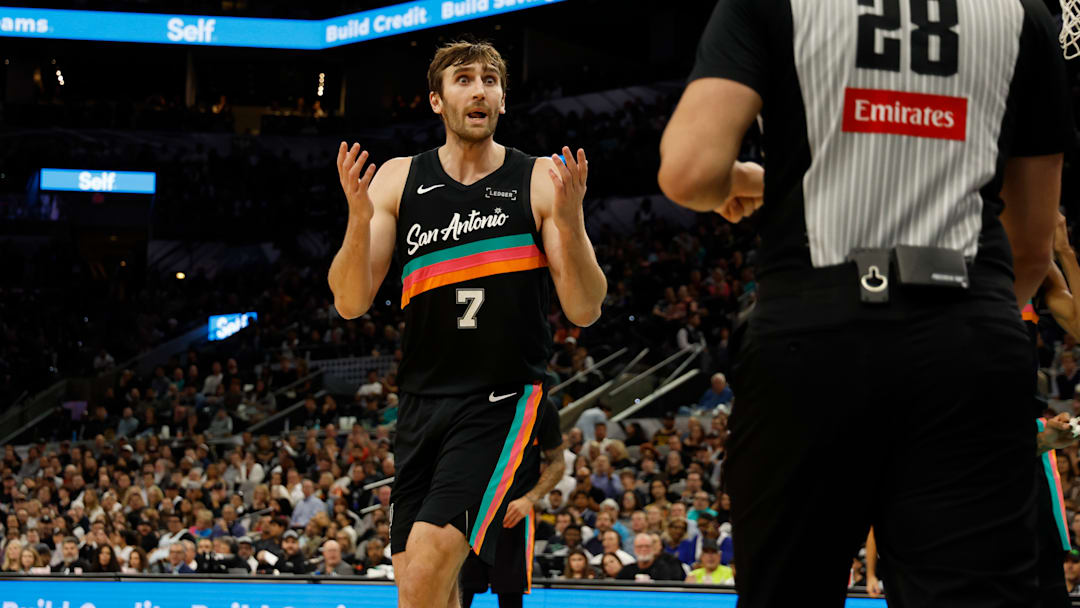 Golden State Warriors v San Antonio Spurs