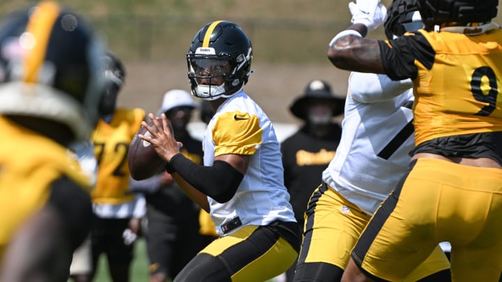 Jul 28, 2024; Latrobe, PA, USA; Pittsburgh Steelers quarterback Justin Fields participates in drills during training camp at Saint Vincent College. Mandatory Credit: Barry Reeger-USA TODAY Sports