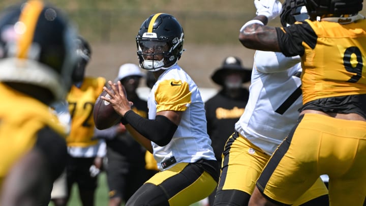 Jul 28, 2024; Latrobe, PA, USA; Pittsburgh Steelers quarterback Justin Fields participates in drills during training camp at Saint Vincent College. Mandatory Credit: Barry Reeger-USA TODAY Sports