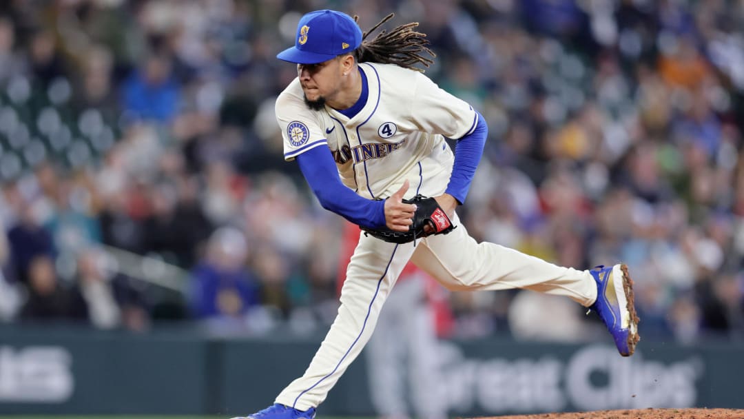 Jun 2, 2024; Seattle, Washington, USA; Seattle Mariners starting pitcher Luis Castillo (58) throws against the Los Angeles Angels during the seventh inning at T-Mobile Park. Mandatory Credit: John Froschauer-USA TODAY Sports