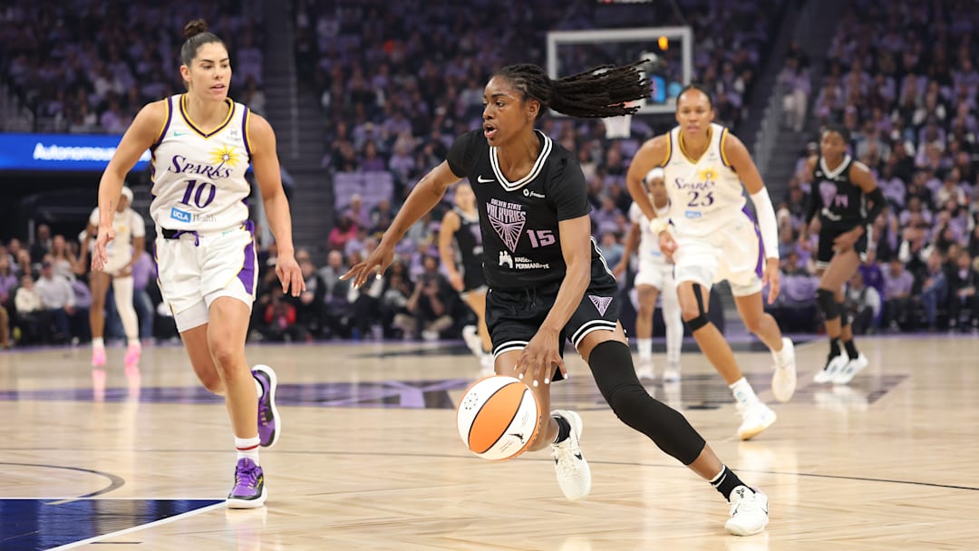 Los Angeles Sparks v Golden State Valkyries