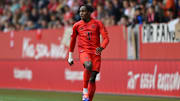 Mathys Tel