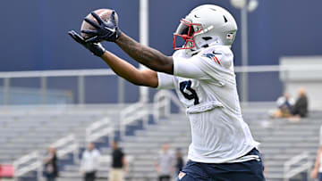 Jun 9, 2025; Foxborough, MA, USA; New England Patriots wide receiver Kayshon Boutte (9) makes a catch during minicamp at Gillette Stadium. Mandatory Credit: Eric Canha-Imagn Images