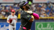Yandy Díaz podría ser cambiado a los Yankees 