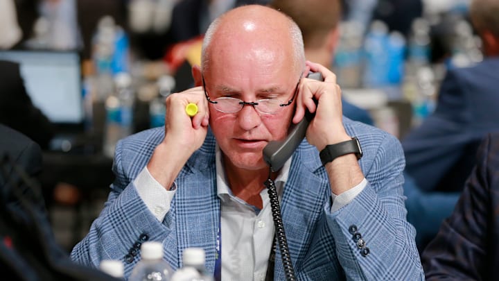 The St. Louis Blues face a challenging decision regarding the club's future moving forward, potentially blowing up the market.