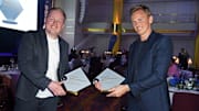 Florian Schmidt-Sommerfeld (links) wird einer der neuen EA Sports FC-Kommentatoren