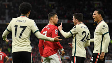 TOPSHOT-FBL-ENG-PR-MAN UTD-LIVERPOOL