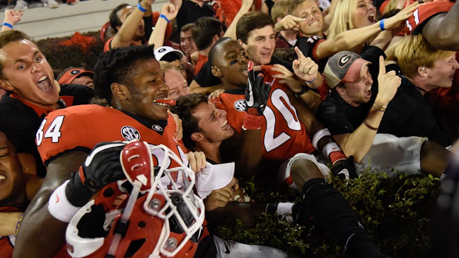 2024 College Football Bowl Projections What’s Down the Road for 51