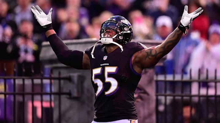 Dec 23, 2017; Baltimore, MD, USA; Baltimore Ravens outside linebacker Terrell Suggs (55) is introduced before a game against the Indianapolis Colts at M&T Bank Stadium. Mandatory Credit: Patrick McDermott-Imagn Images