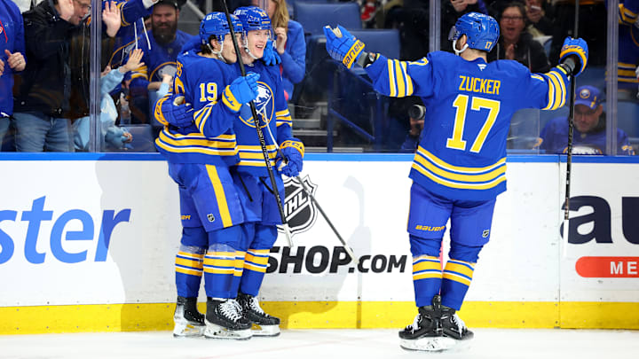 Jacob Bernard-Docker alongside former Buffalo Sabres teammates Peyton Krebs and Jason Zucker