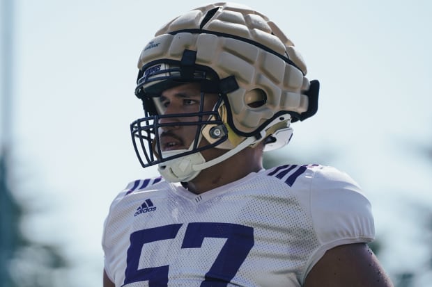 D'Angalo Titialii will start the season at UW center if Landen Hatchett is unable. 