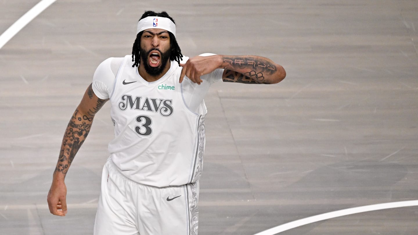 Anthony Davis Made NBA History In Rockets-Mavs Game