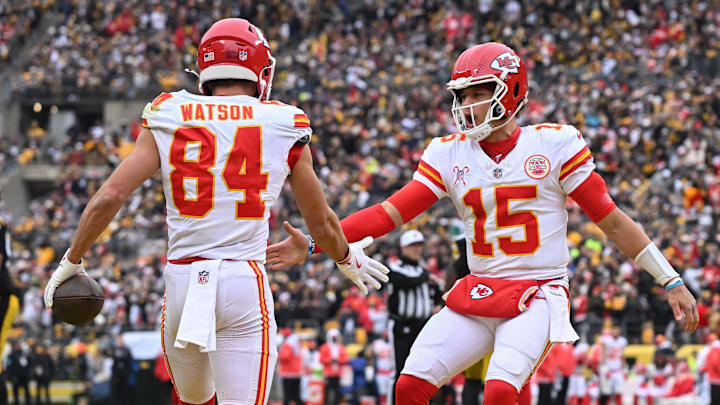 Kansas City Chiefs wide receiver Justin Watson celebrates an 11-yard touchdown with quarterback Patrick Mahomes. Kansas City Chiefs wide receiver Justin Watson celebrates an 11-yard touchdown with quarterback Patrick Mahomes.