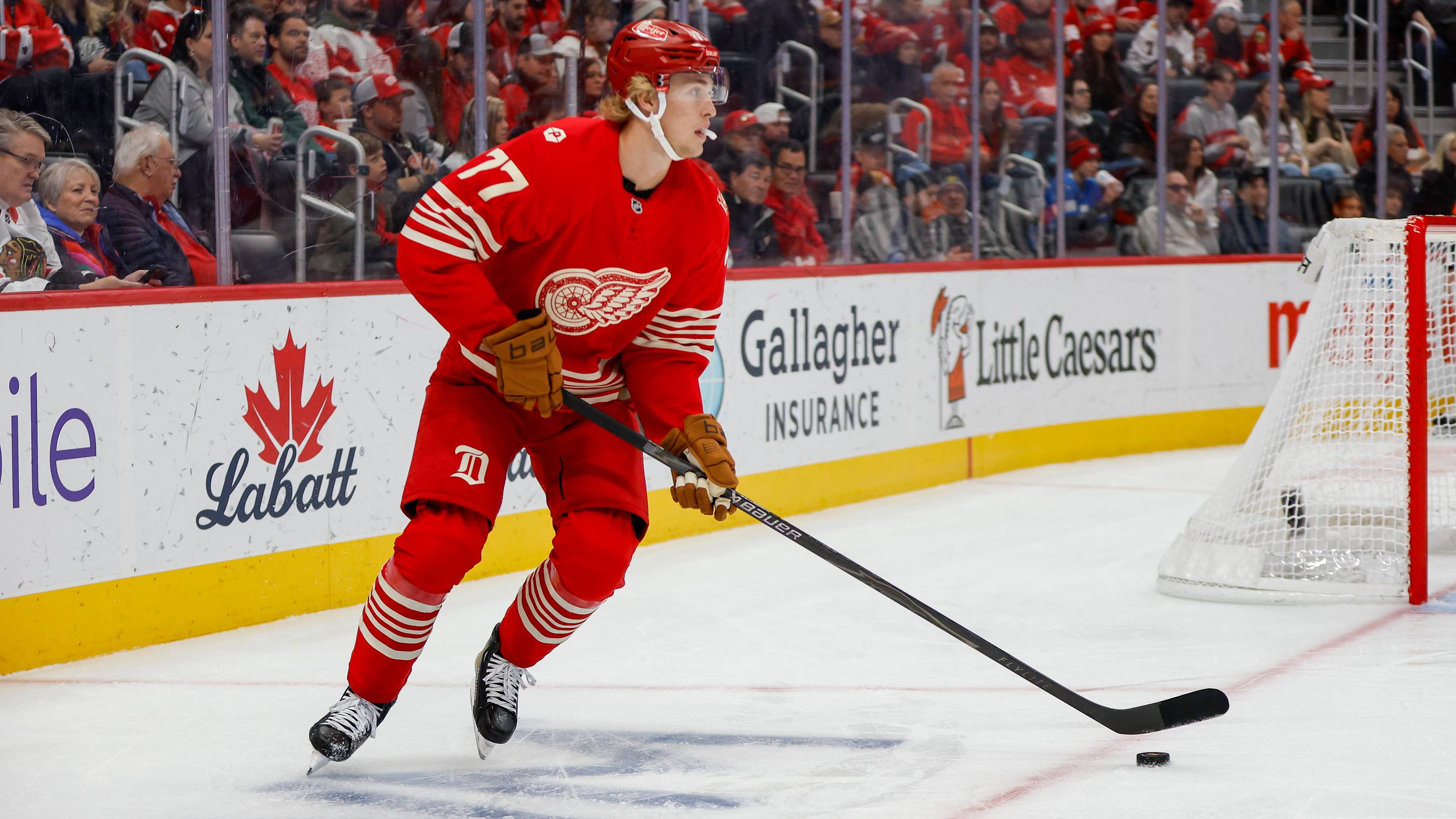 The Blackhawks are a sneaky trade destination for Simon Edvinsson