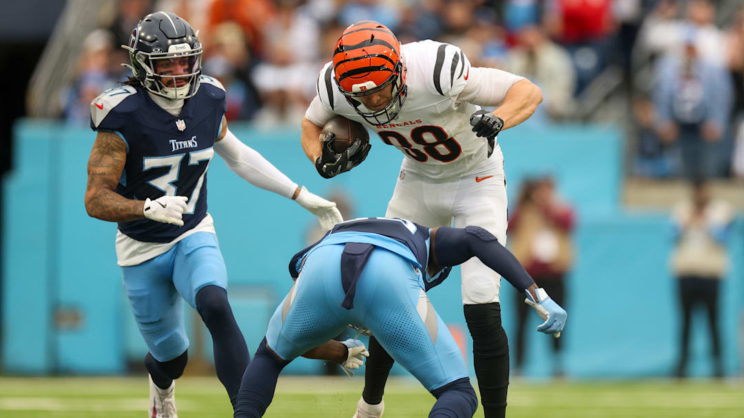 Cincinnati Bengals v Tennessee Titans