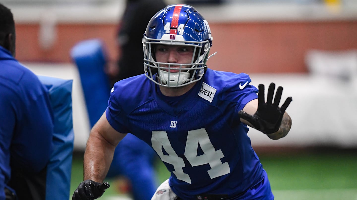 Giants Rookie Skattebo Impresses, Honors Family Tradition