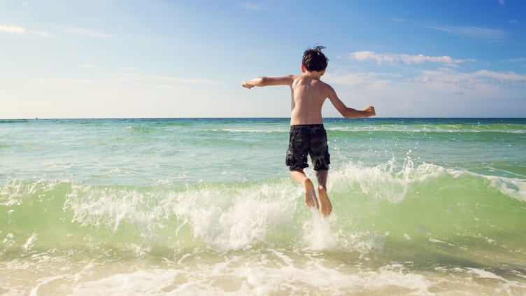 This kid is clearly enjoying his time in Florida.