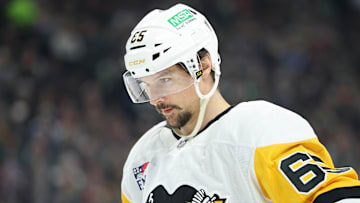 Pittsburgh Penguins and Detroit Red WIngs could be partners in a trade involving Erik Karlsson.