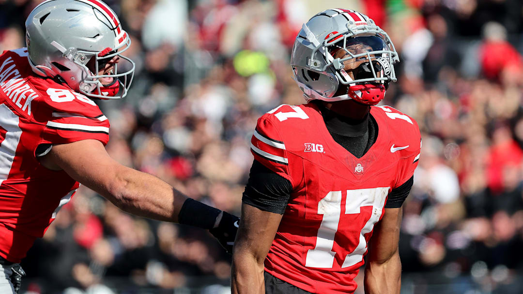 Ohio State Buckeyes wide receiver Carnell Tate (17)