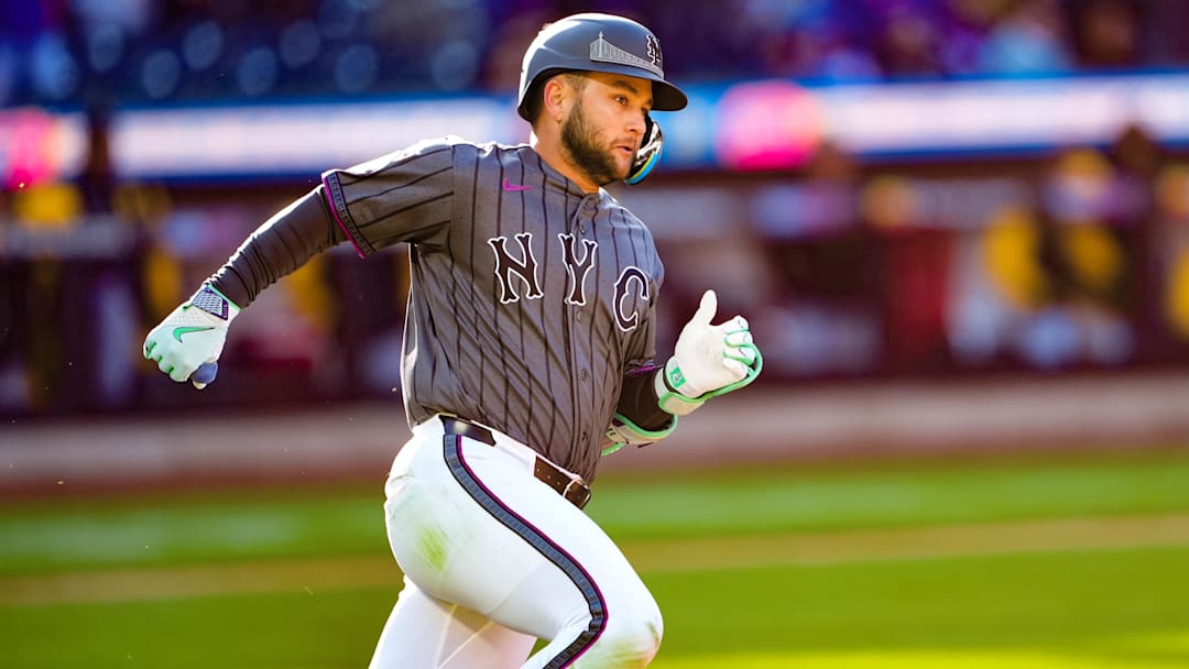 Mar 28, 2026; New York City, New York, USA; New York Mets third baseman Bo Bichette (19) runs out a single during the fourth inning at Citi Field. Mandatory Credit: Gregory Fisher-Imagn Images