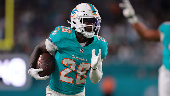 De’Von Achane and the Dolphins look to stay hot at home against the Saints. De’Von Achane and the Dolphins look to stay hot at home against the Saints.