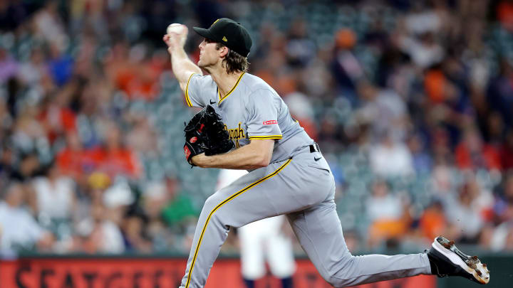 Jul 31, 2024; Houston, Texas, USA; Pittsburgh Pirates starting pitcher Jake Woodford (46) pitches against the Houston Astros during the first inning at Minute Maid Park. Mandatory Credit: Erik Williams-USA TODAY Sports