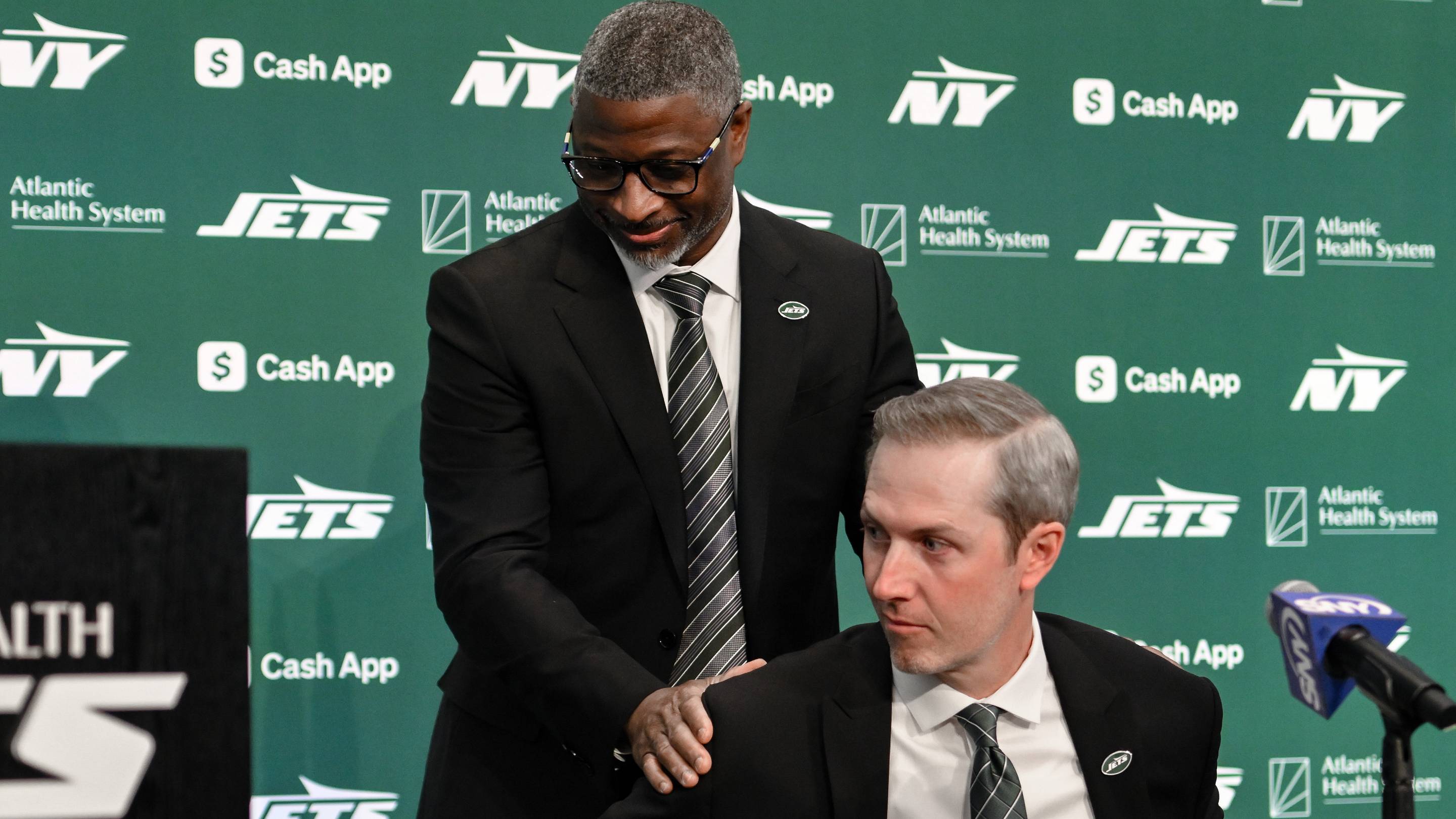 Jets' Biggest Need Ahead of NFL Trade Deadline Is Painfully Obvious