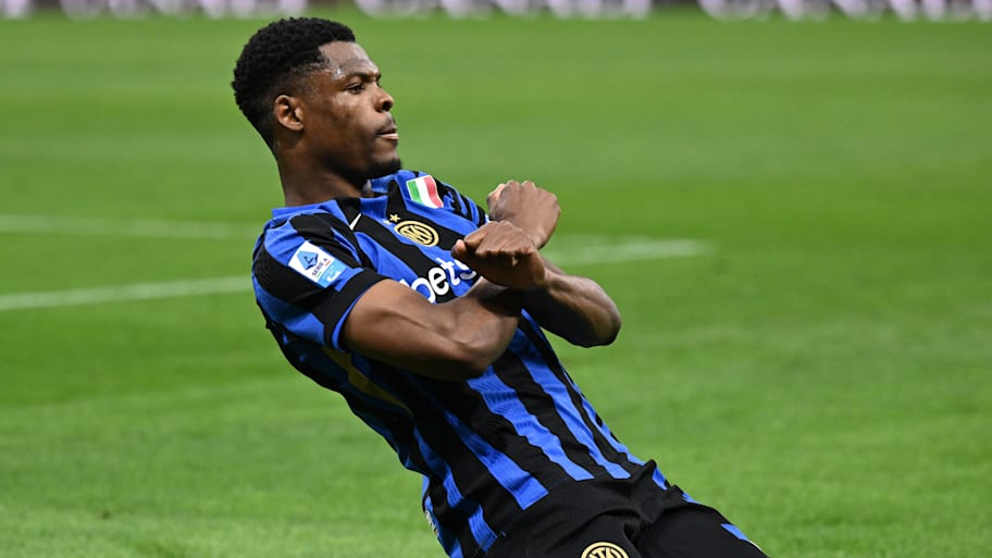 Denzel Dumfries has been linked with Barcelona all summer. | IMAGO/Gribaudi/ImagePhoto
