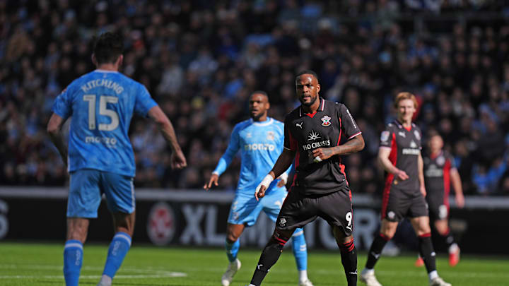 Coventry City v Southampton - Sky Bet Championship - Coventry Building Society Arena