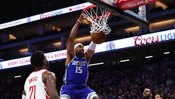 Apr 11, 2018; Sacramento, CA, USA; Sacramento Kings guard Vince Carter (15) dunks the ball against the Houston Rockets during the fourth quarter at Golden 1 Center. Mandatory Credit: Kelley L Cox-Imagn Images