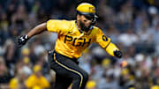 Liover Peguero juega con los Tigres del Licey
