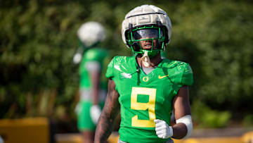 Chargers DB Nikko Reed as a member of the Oregon Ducks