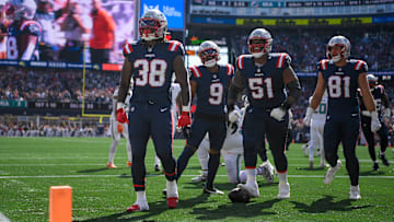 Miami Dolphins v New England Patriots