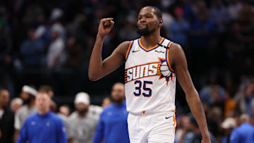 Phoenix Suns v Dallas Mavericks