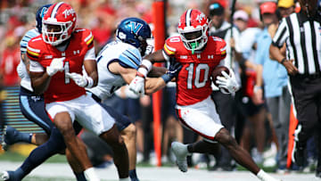 Sep 21, 2024; College Park, Maryland, USA; Maryland Terrapins wide receiver Tai Felton (10) runs the ball against the Villanova Wildcats during the first quarter at SECU Stadium. Mandatory Credit: Daniel Kucin Jr.-Imagn Images



