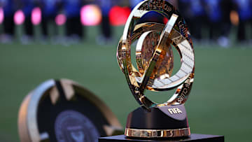 Disputa pelo troféu se afunila